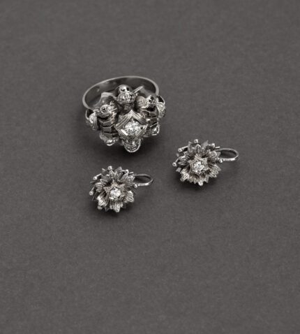 Set cercei si inel vintage din aur alb de 18k cu diamante naturale